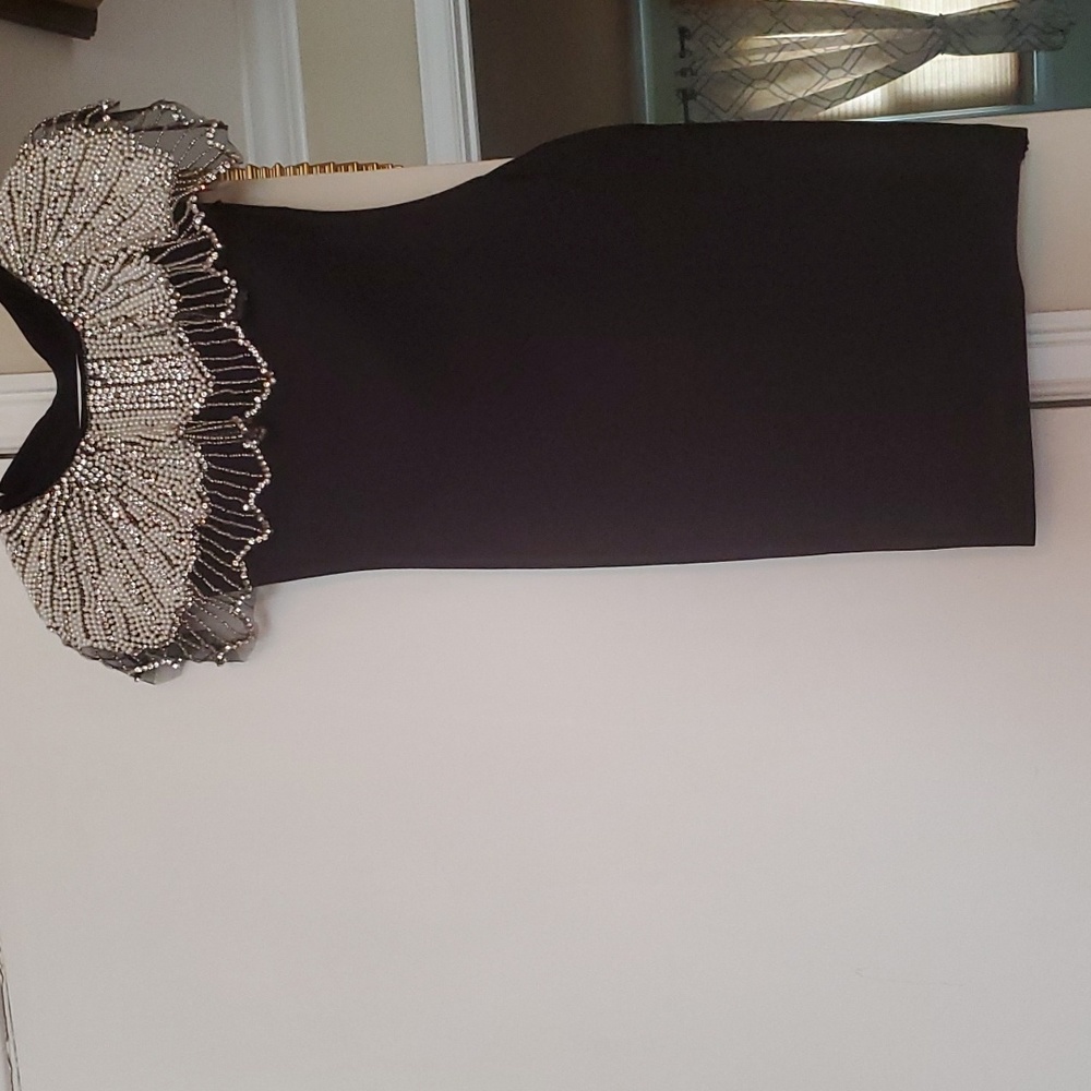 A delicated black dress